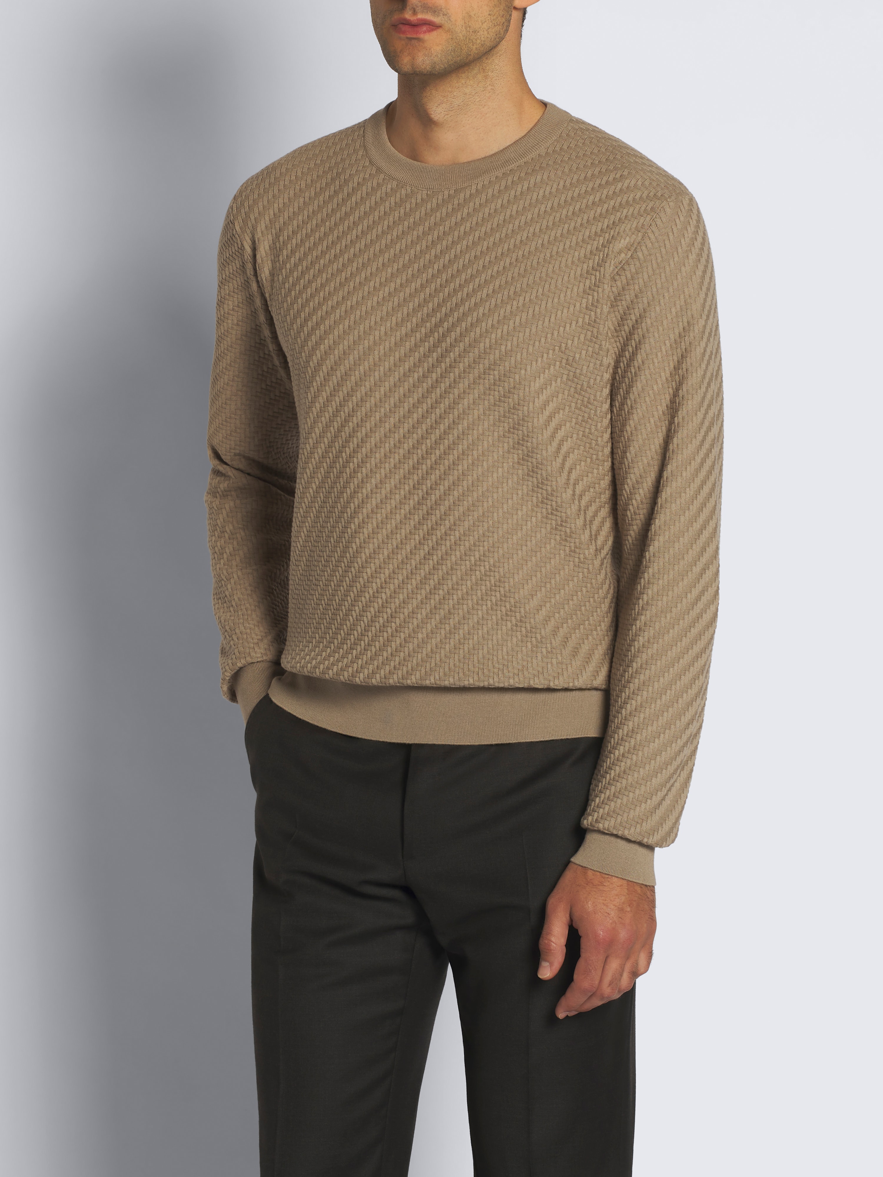 Pull en coton, soie et cachemire avec écussons.-Gris Pull en coton, soie et cachemire avec écussons.-Gris