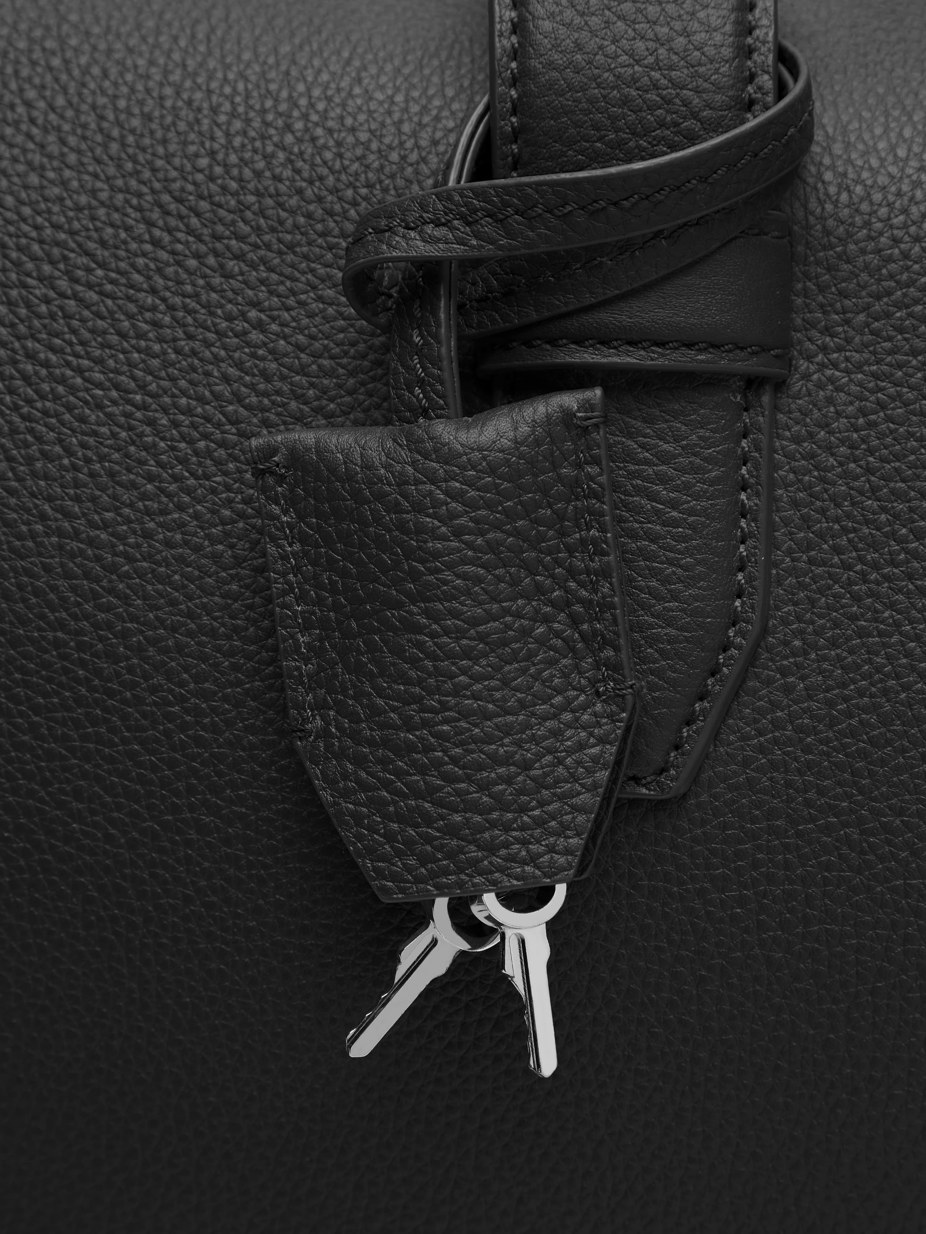 Borsa Braid in pelle Dollaro Nera – Voemièn Borsa Braid in pelle Dollaro Nera – Voemièn