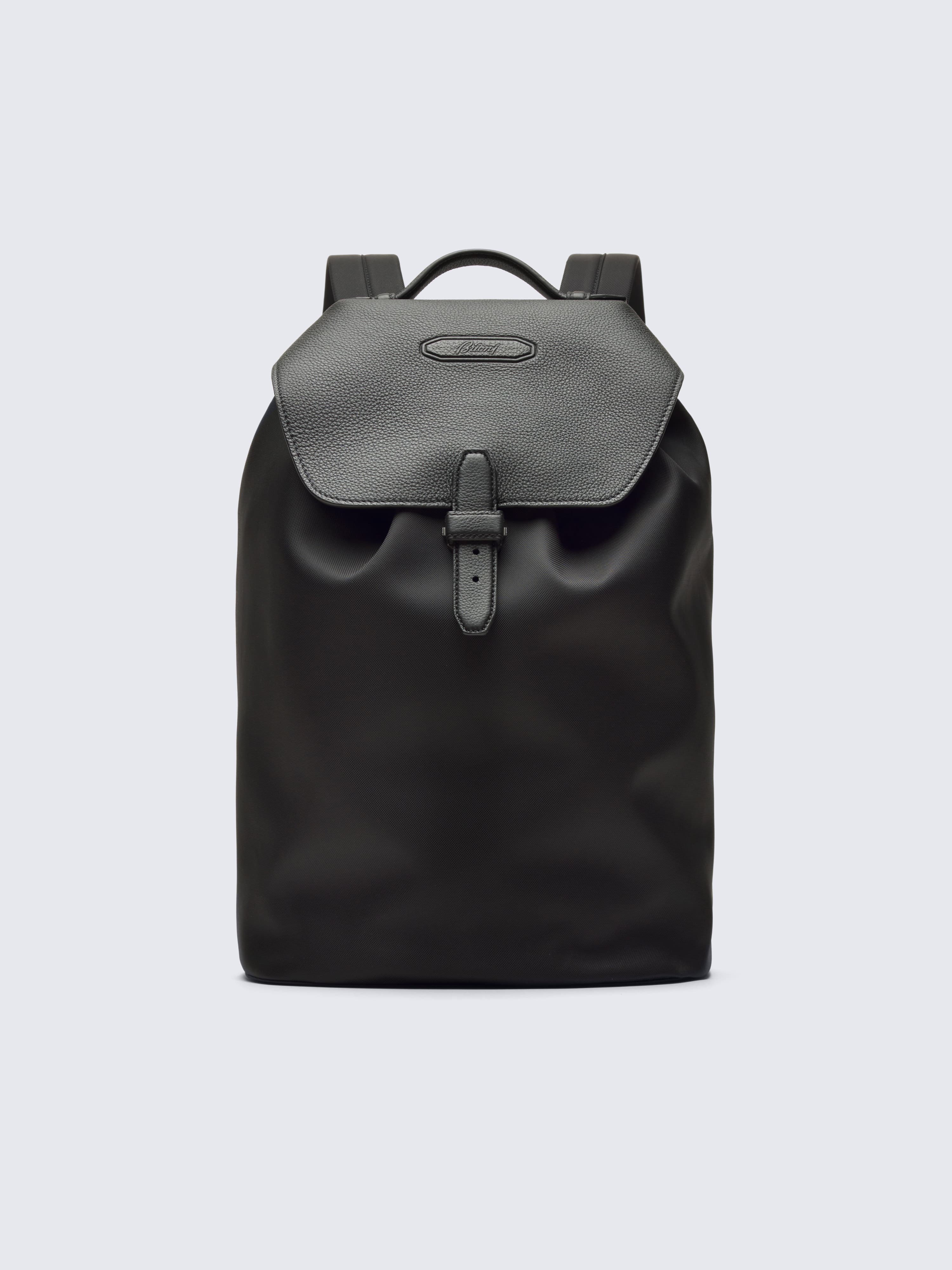 black calf leather backpack Nisolo | Alex Commuter it is lightweight and streamlined with functionality Leather rucksack for travelling unisex